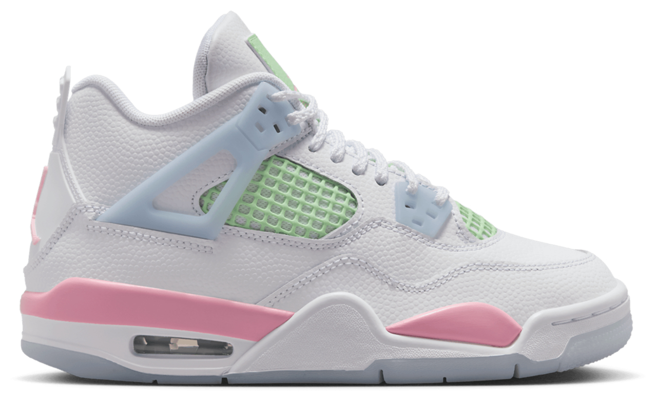 Jordan AJ 4 Retro Fem Image 1 of 10. Tap to open photo gallery.