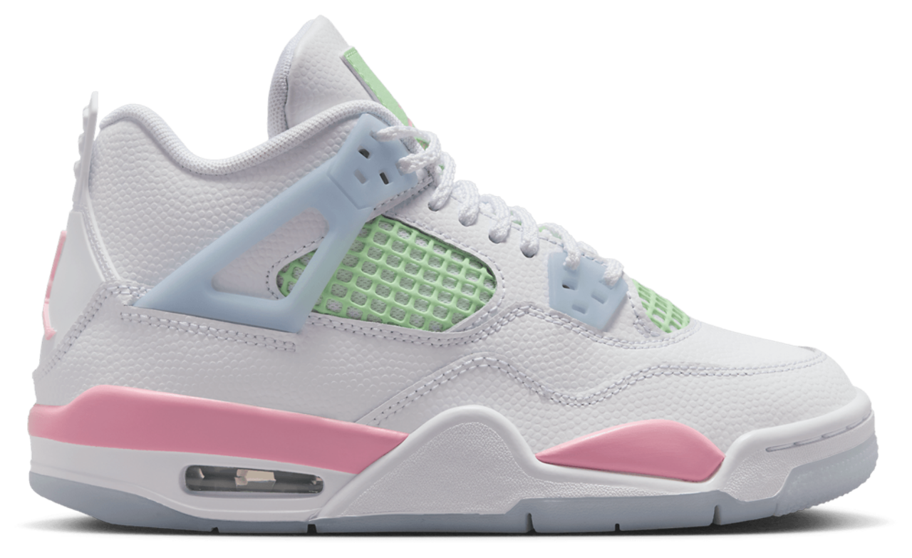Jordan AJ 4 Retro Fem Image 1 of 10. Tap to open photo gallery.