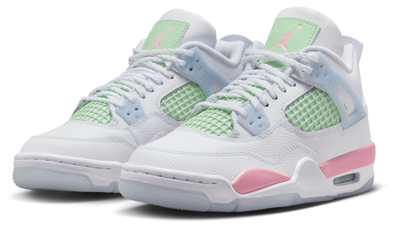 Jordan AJ 4 Retro Fem Image 6 of 10. Tap to open photo gallery.