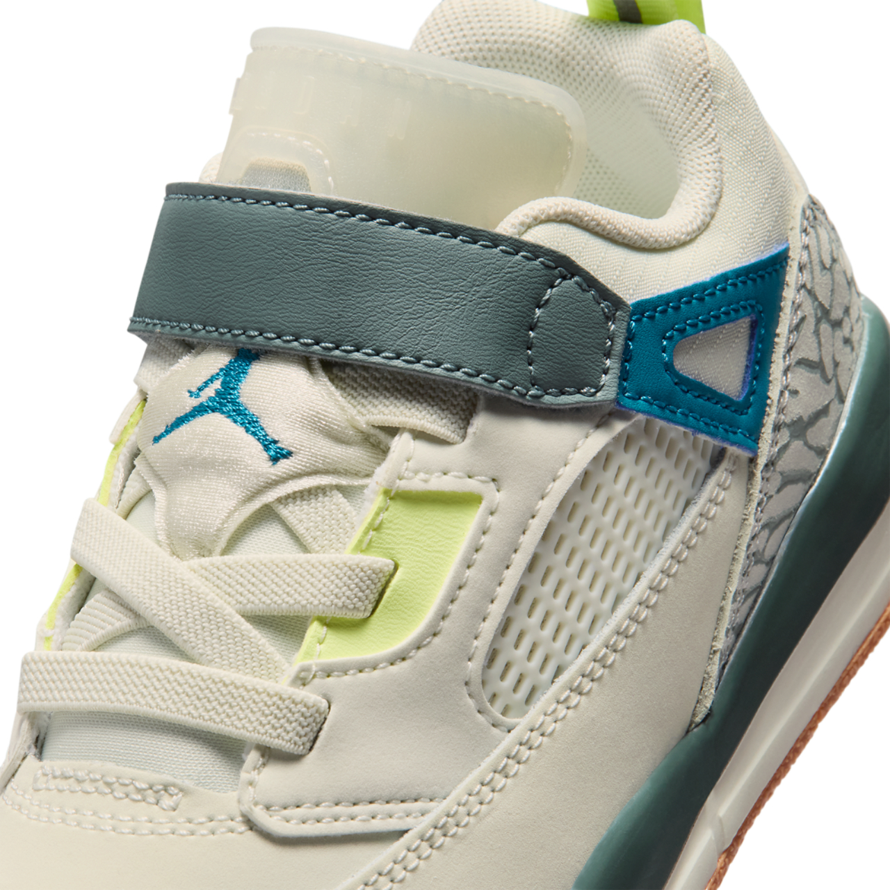 Jordan Spizike Low Image 7 of 10. Tap to open photo gallery.