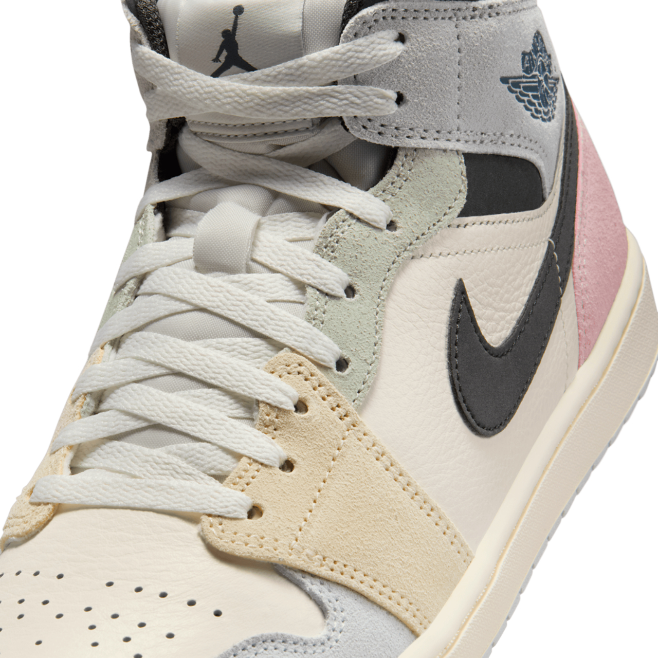 Jordan Air Jordan 1 Mid SE Image 7 of 8. Tap to open photo gallery.