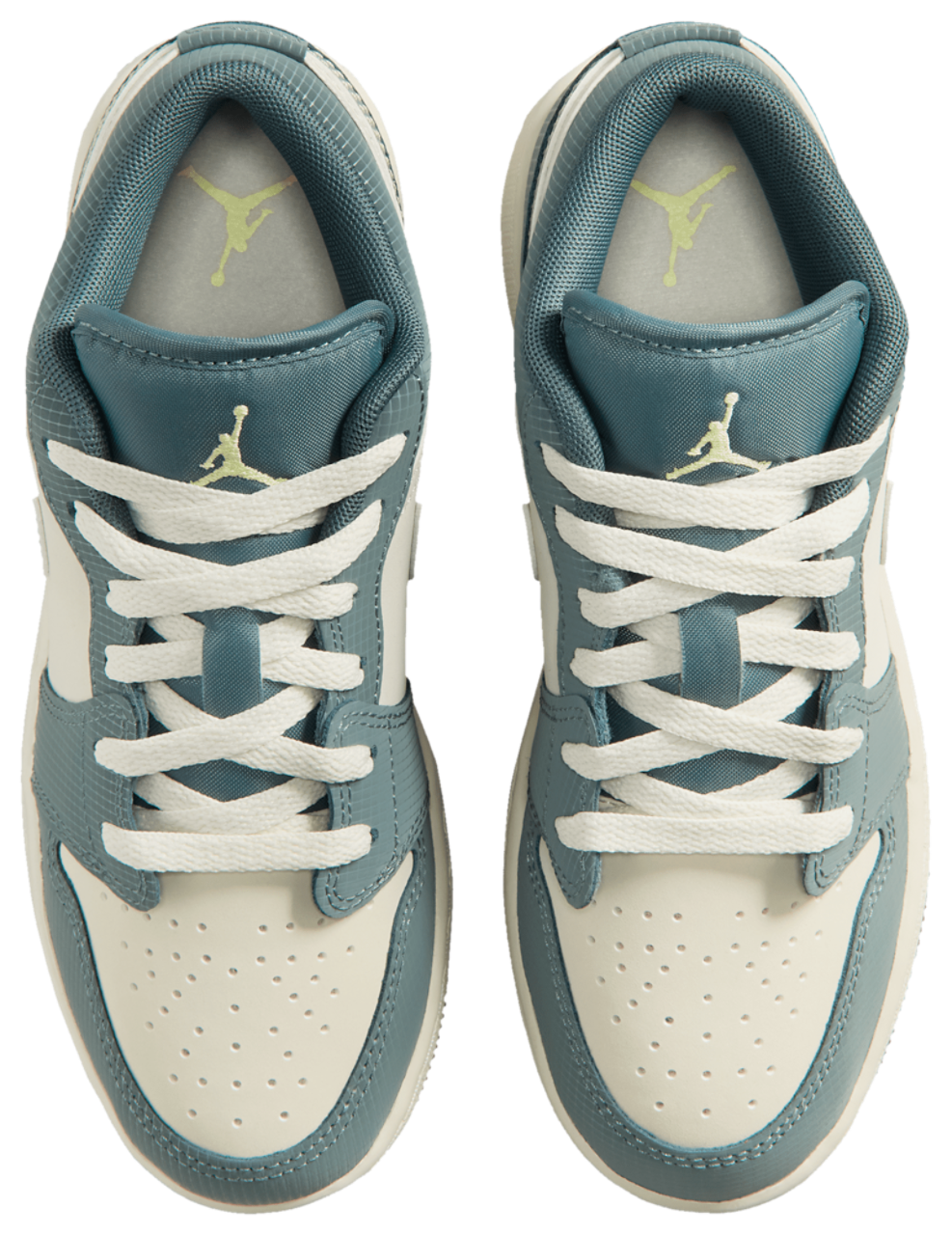 Jordan AJ 1 Low SE Image 4 of 10. Tap to open photo gallery.