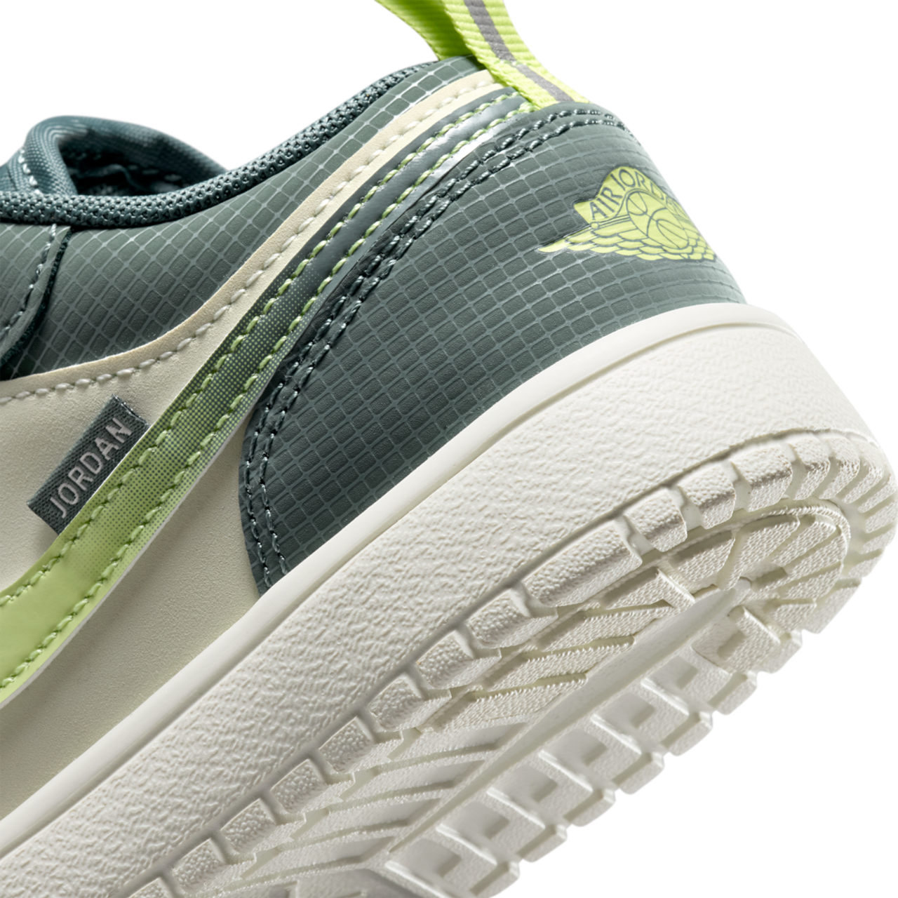 Jordan AJ 1 Low Alt SE Uni Image 8 of 10. Tap to open photo gallery.