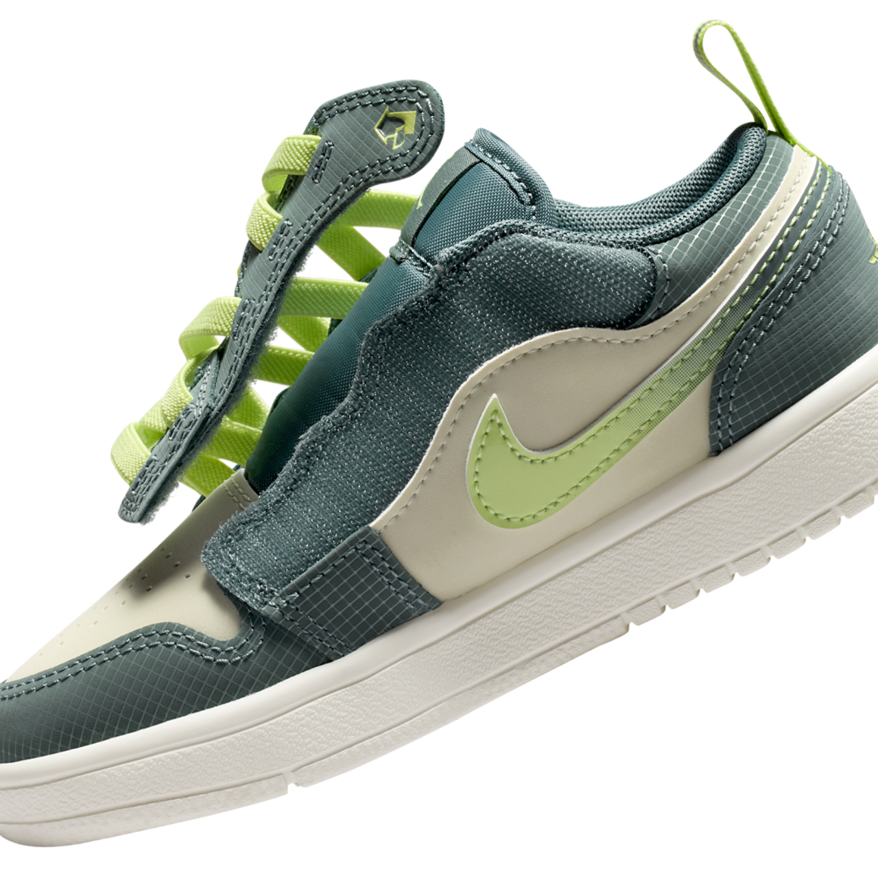Jordan AJ 1 Low Alt SE Uni Image 9 of 10. Tap to open photo gallery.