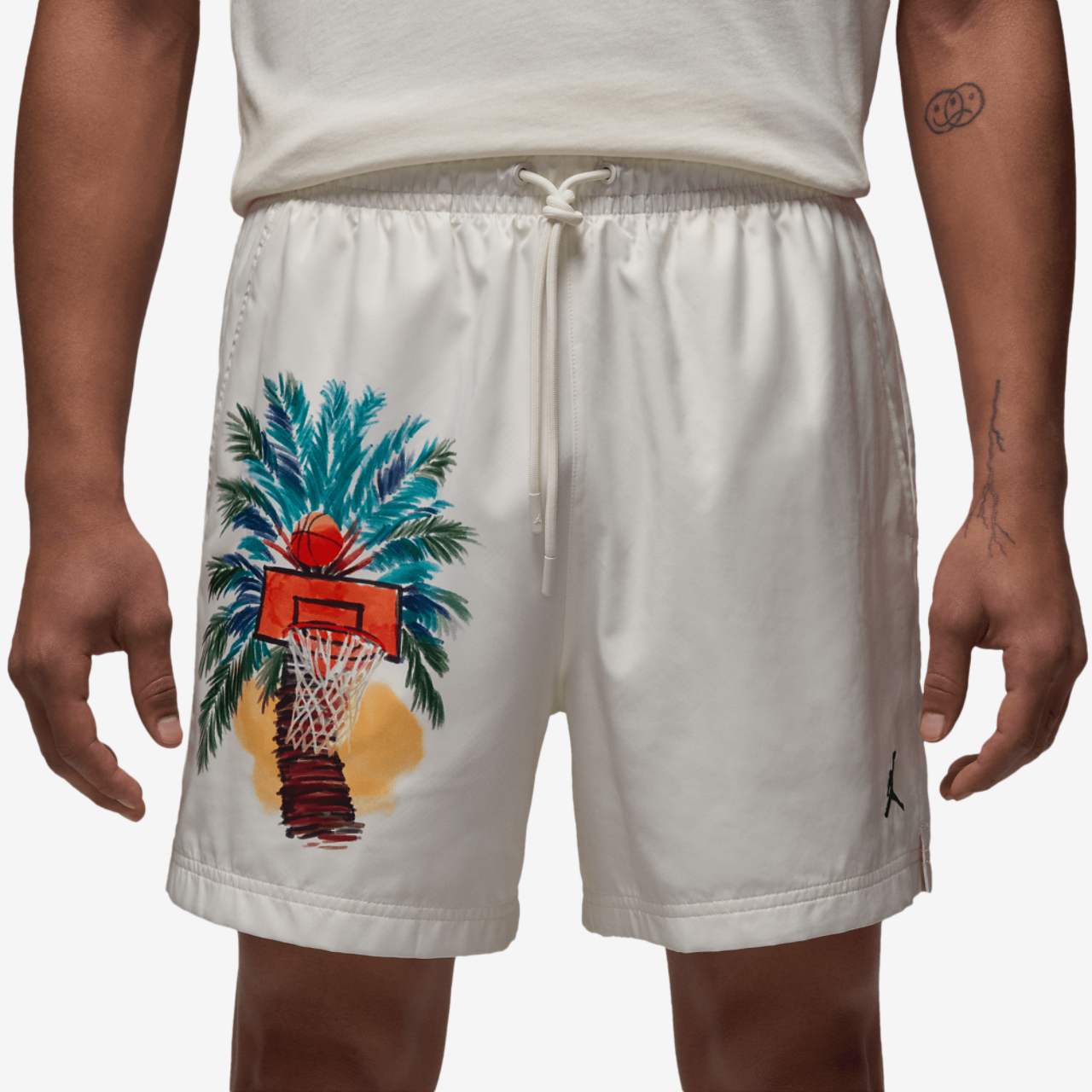 Jordan Essential SMR PK LBR NY Shorts Image 1 of 8. Tap to open photo gallery.