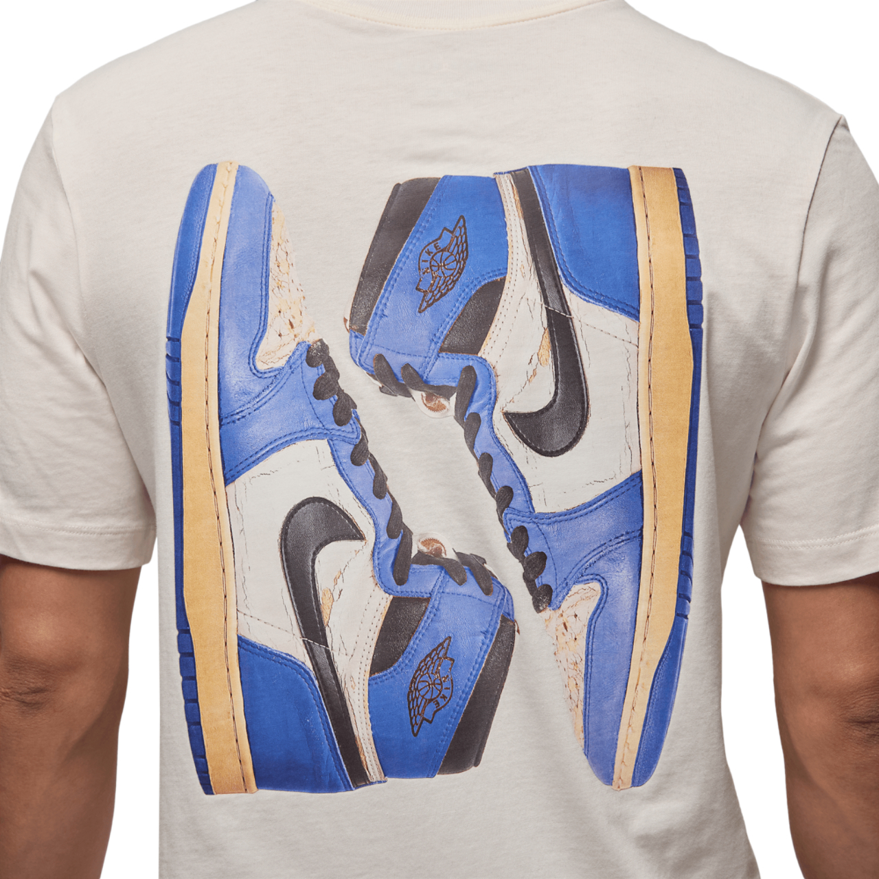 Jordan Flight Essential Vintage AJ 1 Short Sleeve Crew Image 5 of 6. Tap to open photo gallery.