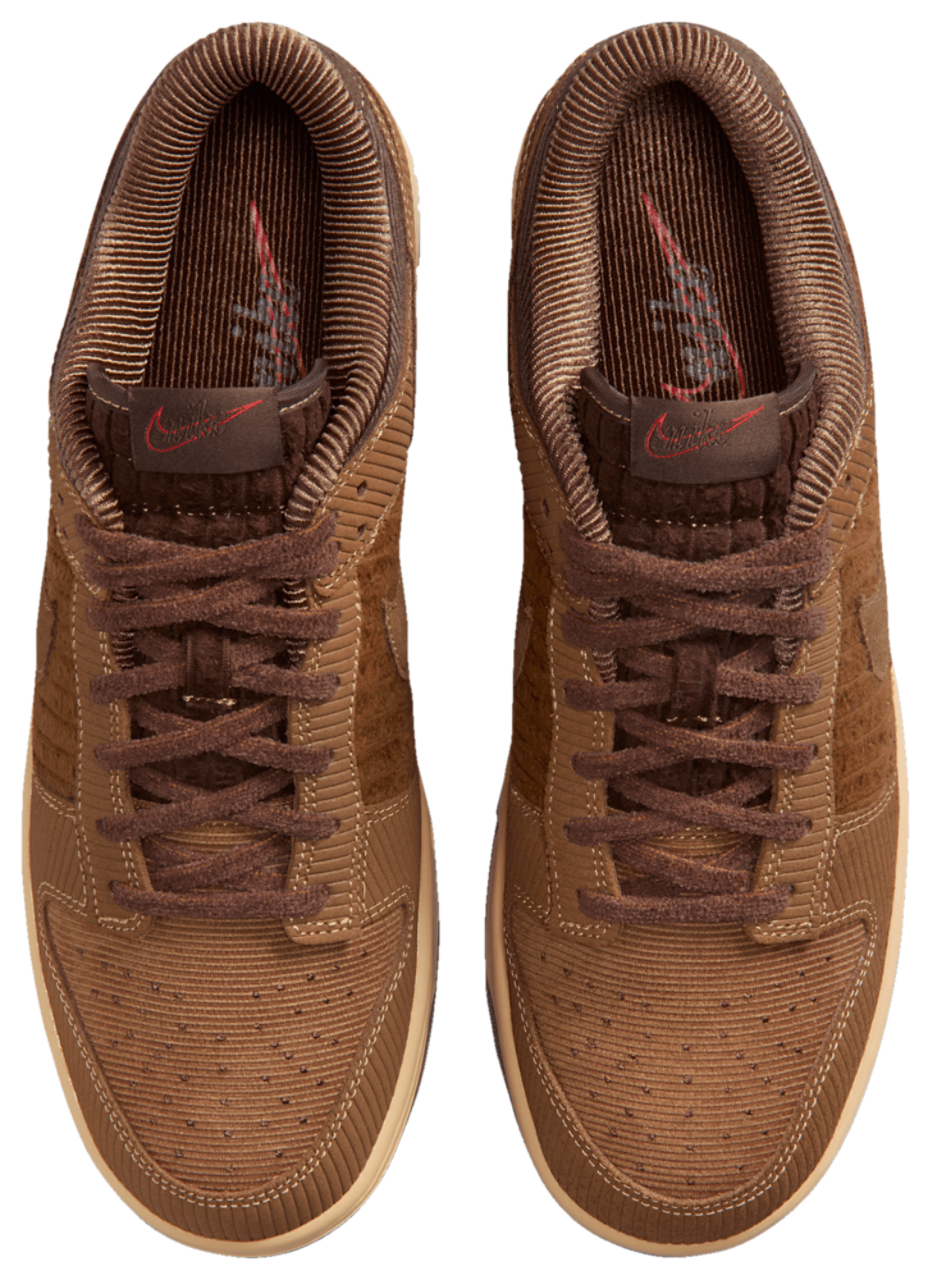 Nike Dunk Low Retro Premium Image 4 of 8. Tap to open photo gallery.
