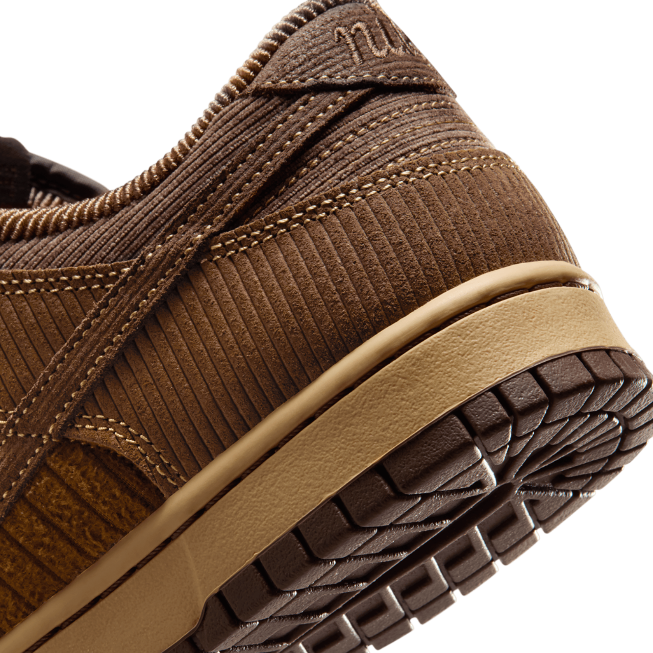 Nike Dunk Low Retro Premium Image 8 of 8. Tap to open photo gallery.
