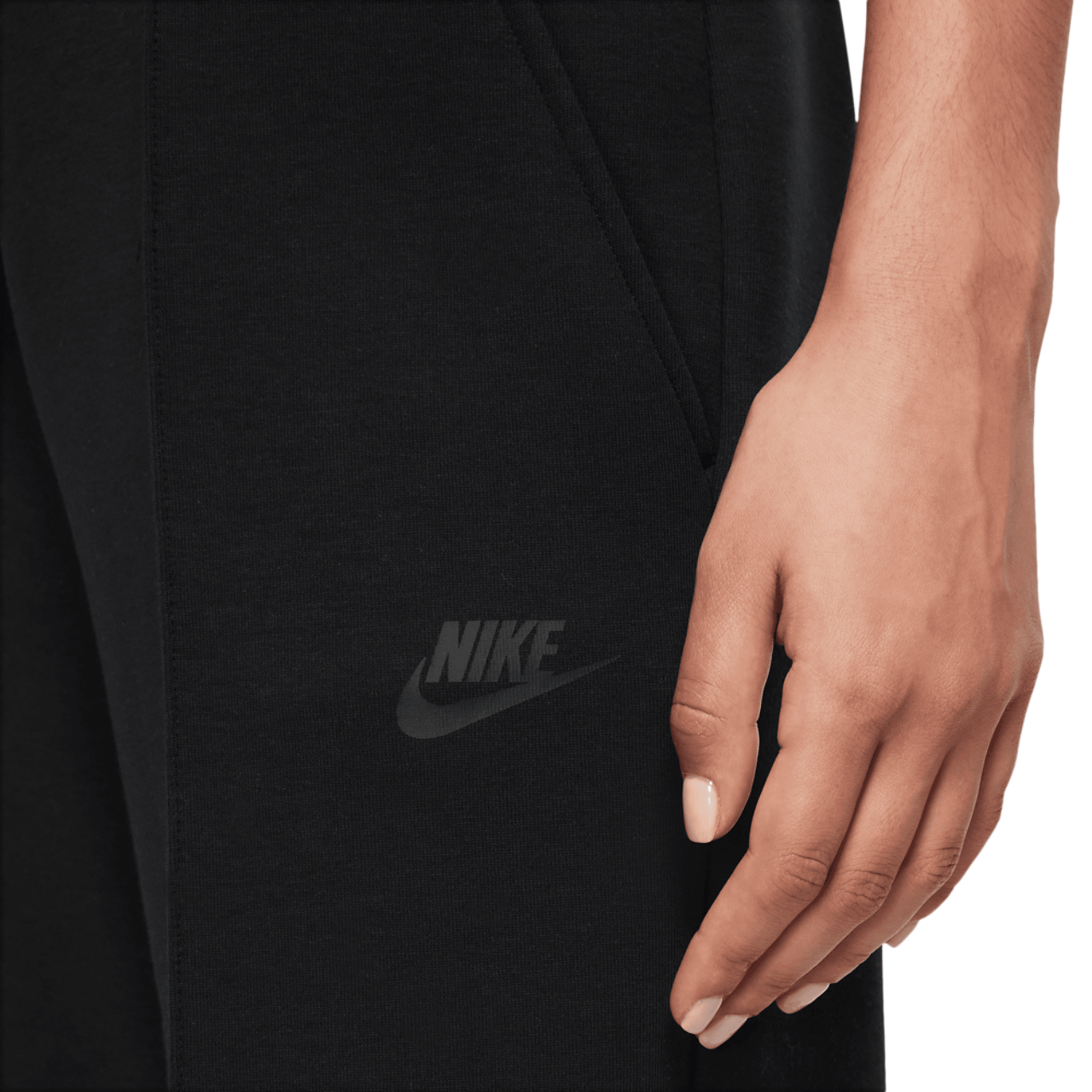 Nike NSW Tech Fleece MR Joggers Image 4 of 4. Tap to open photo gallery.