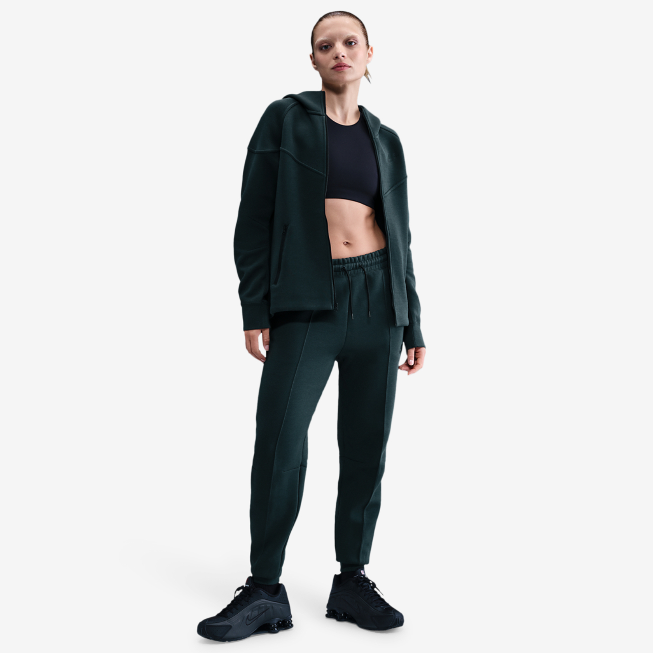 Nike NSW Tech Fleece MR Joggers Image 3 of 4. Tap to open photo gallery.