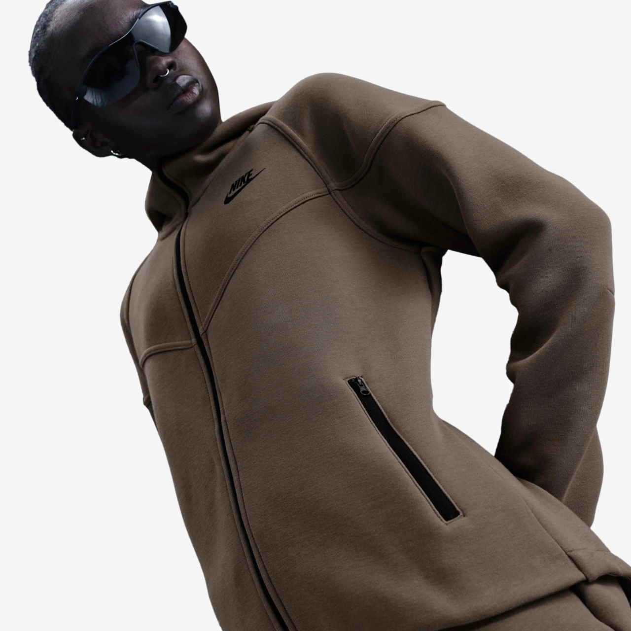 Nike NSW Tech Fleece WR Full-Zip Hoodie Image 3 of 5. Tap to open photo gallery.