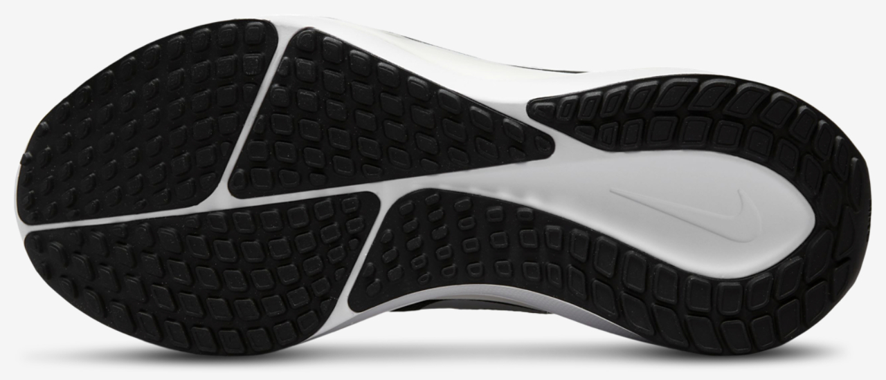 Nike Vomero 17 Image 6 of 6. Tap to open photo gallery.