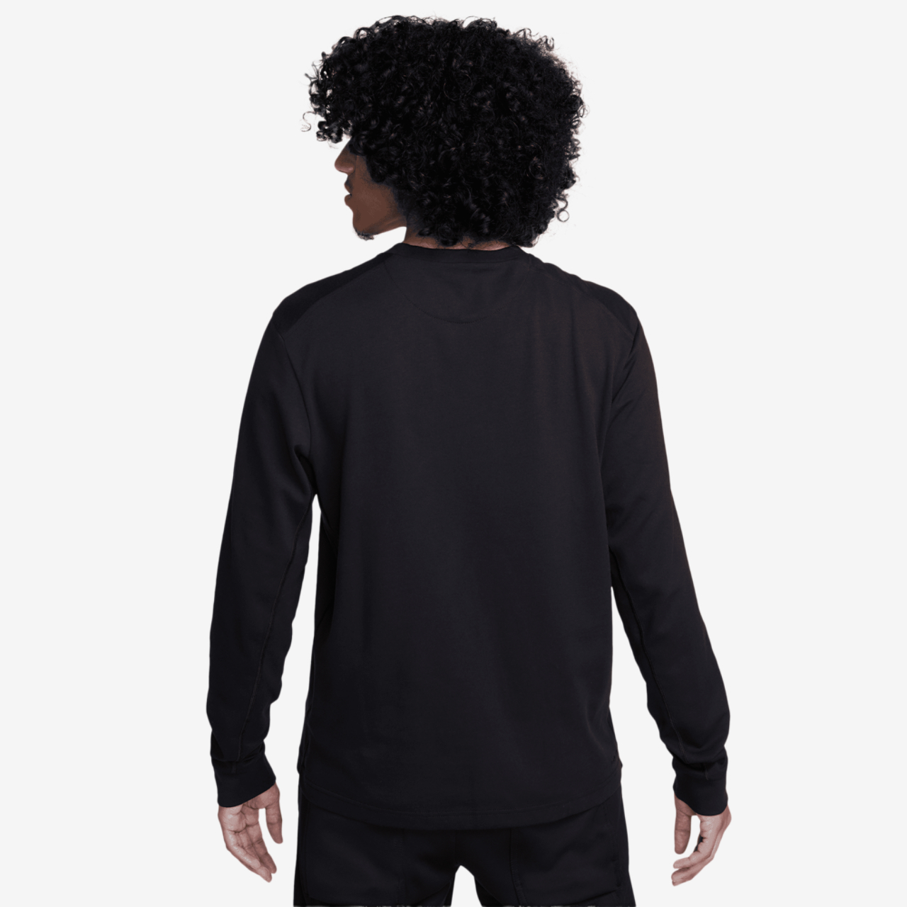 Nike Dri-FIT Primary Long Sleeve Top Image 2 of 4. Tap to open photo gallery.