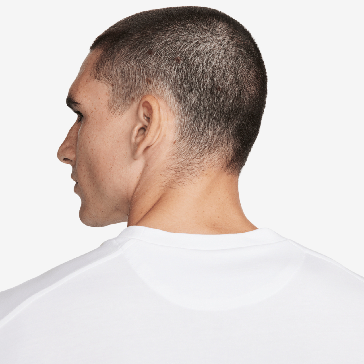 Nike Dri-FIT Primary Long Sleeve Top Image 4 of 5. Tap to open photo gallery.