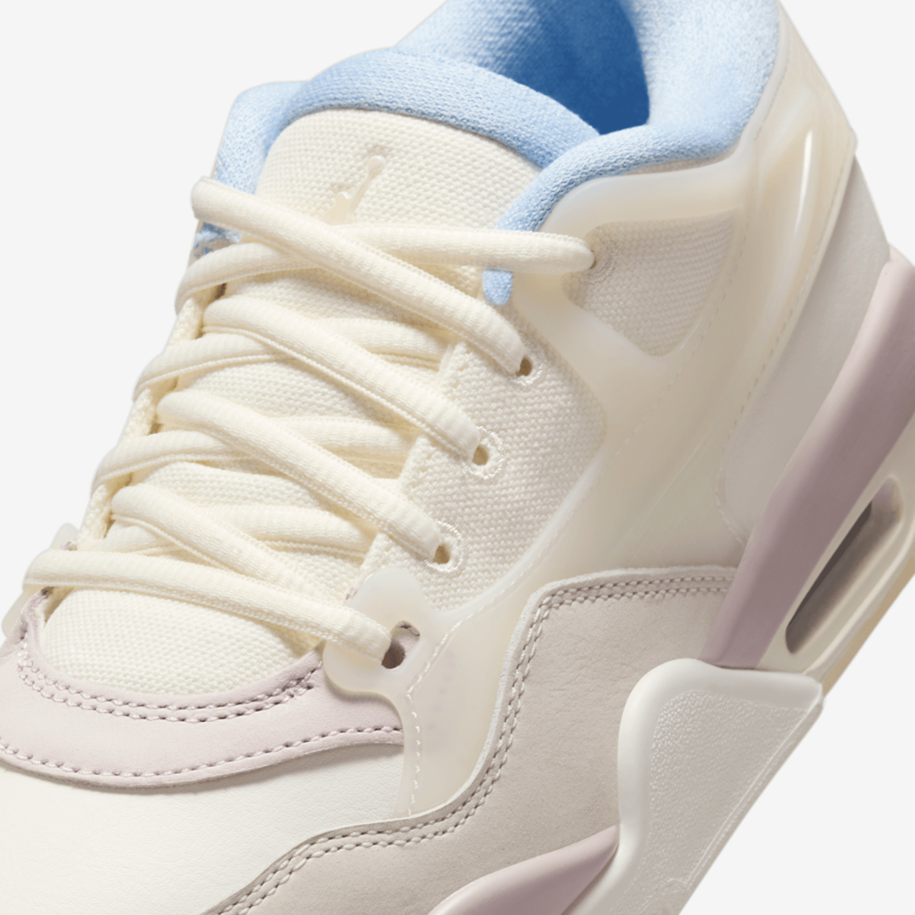 Jordan AJ 4 Remastered Image 7 of 8. Tap to open photo gallery.
