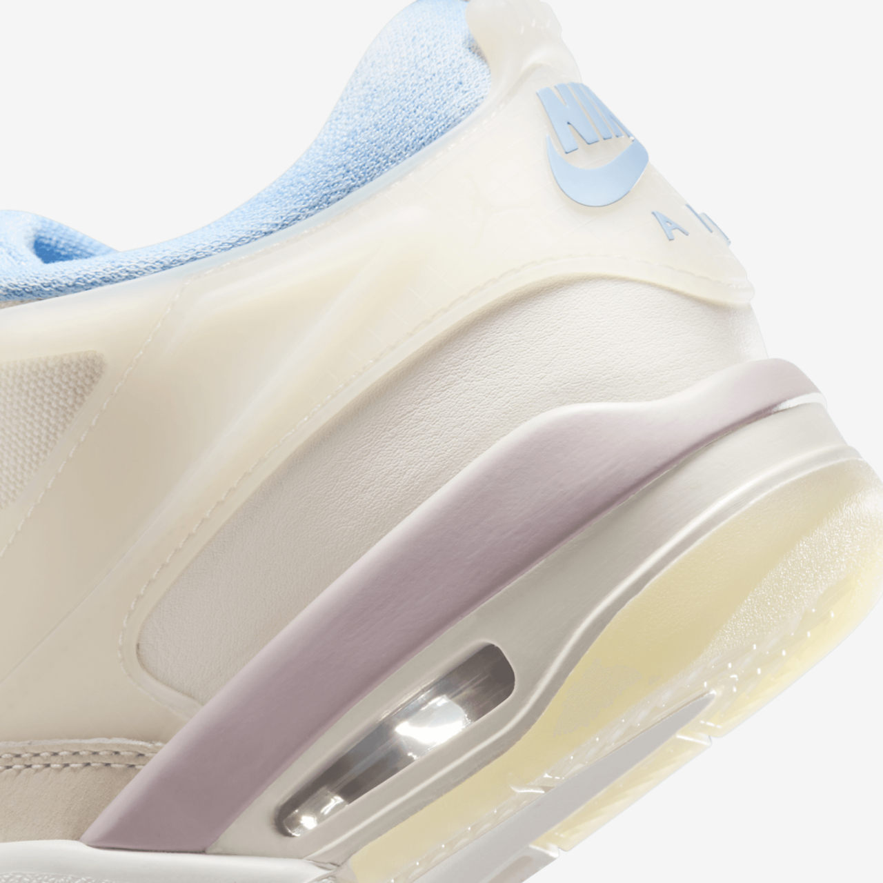Jordan AJ 4 Remastered Image 8 of 8. Tap to open photo gallery.