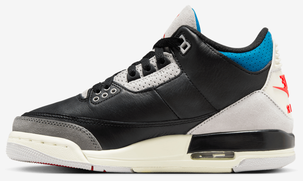 Jordan Air Jordan 3 Retro OG Image 2 of 8. Tap to open photo gallery.