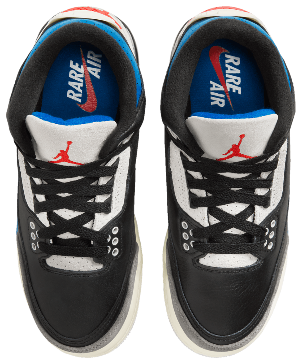 Jordan Air Jordan 3 Retro OG Image 4 of 8. Tap to open photo gallery.