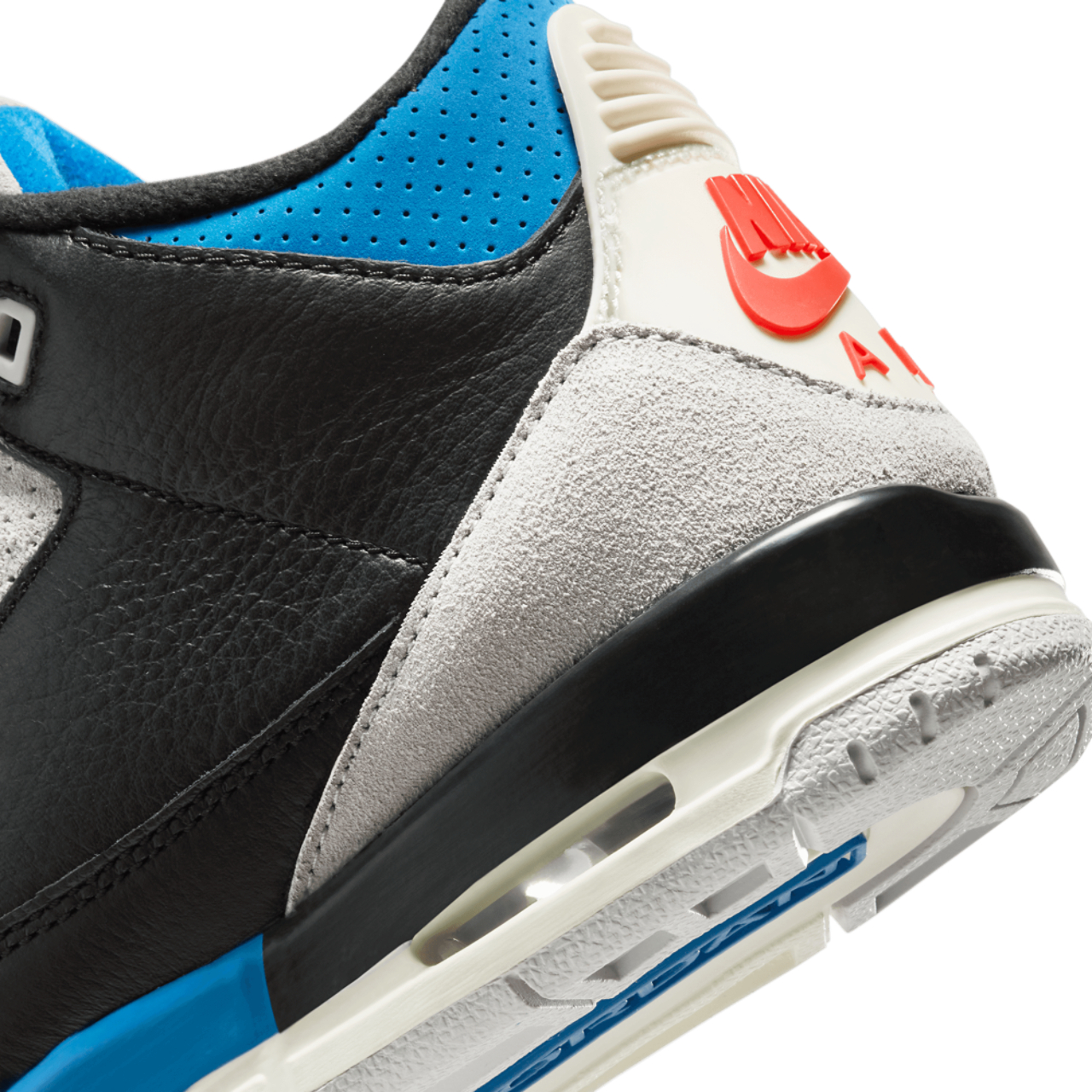 Jordan Air Jordan 3 Retro OG | Foot Locker