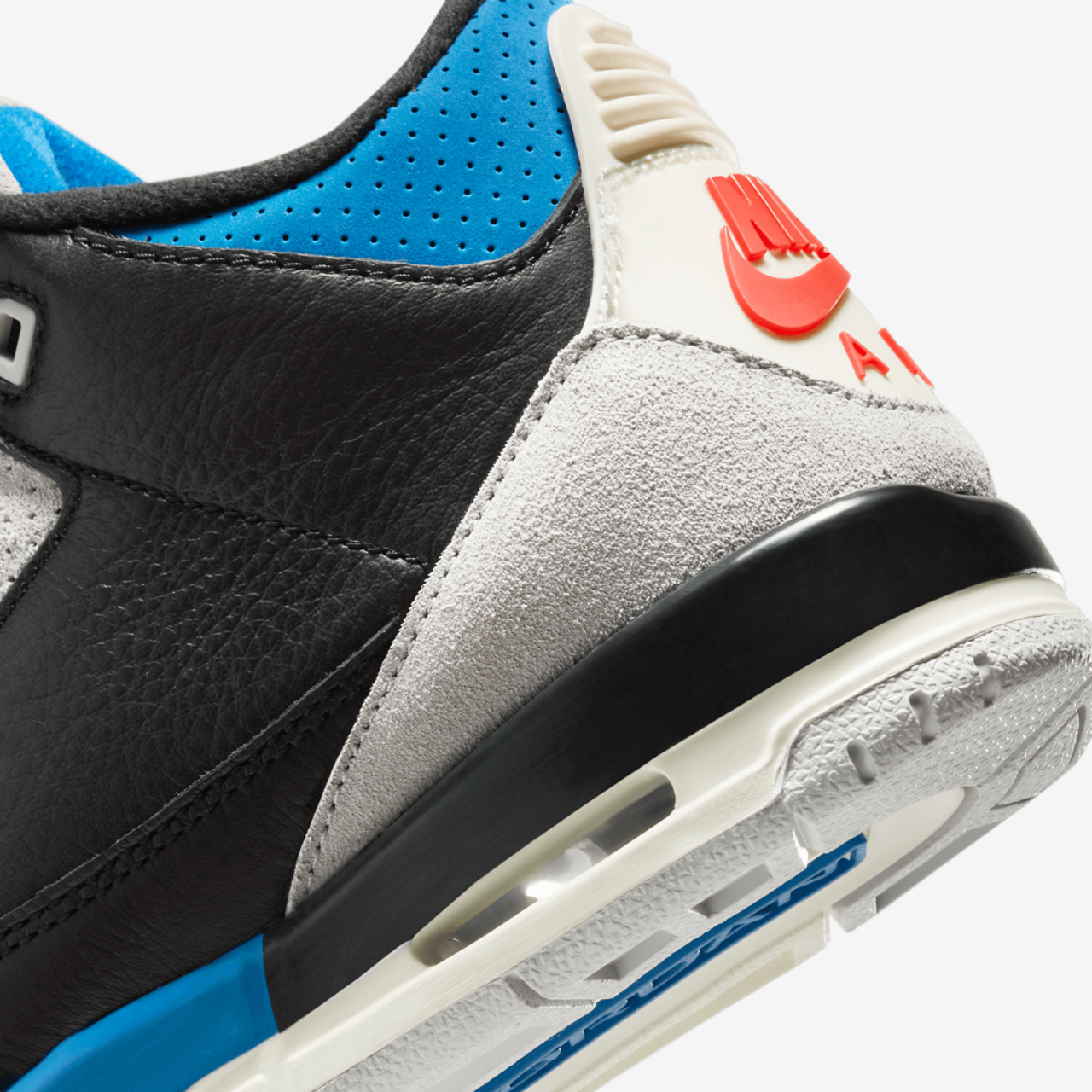 Jordan Air Jordan 3 Retro OG Image 8 of 8. Tap to open photo gallery.