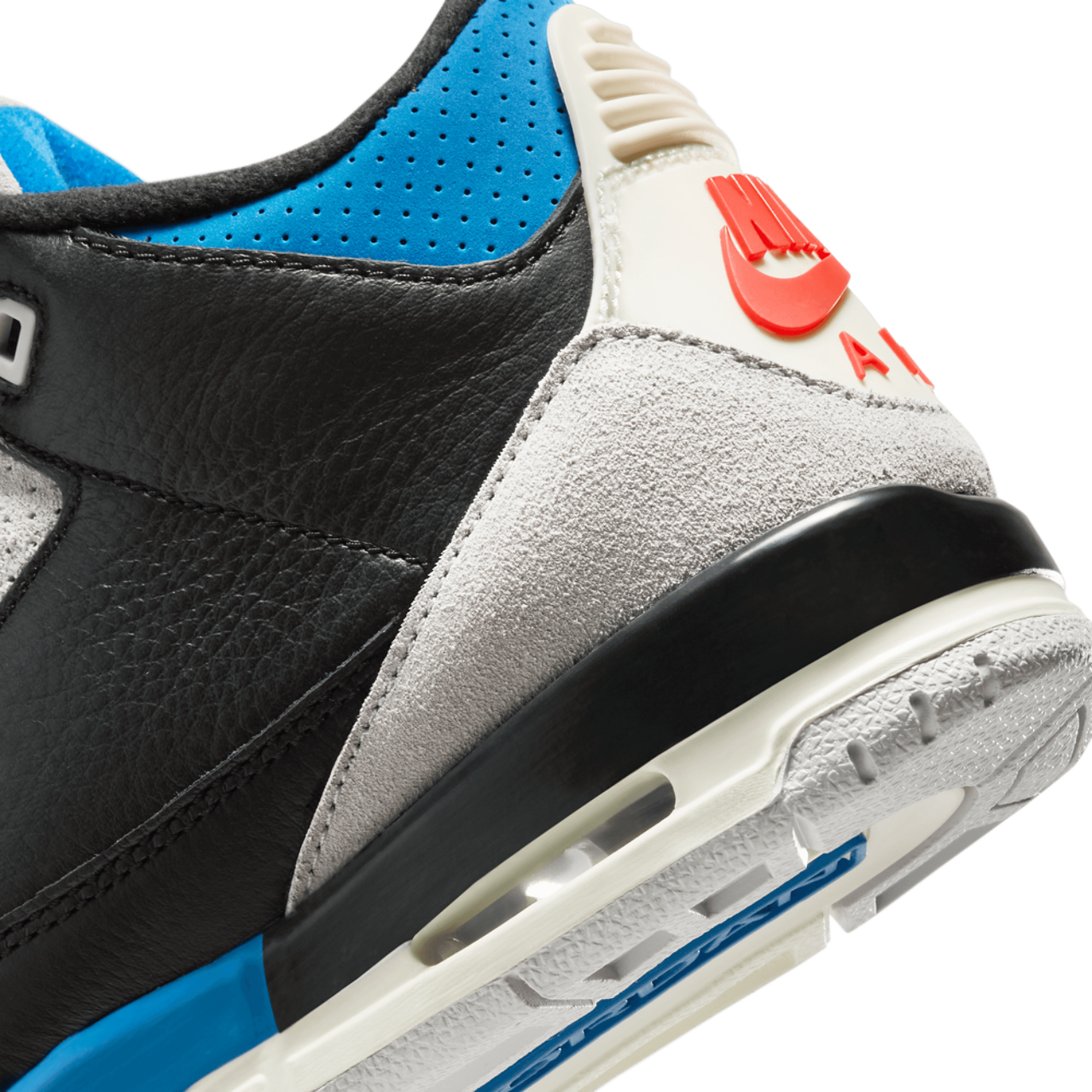 Jordan Air Jordan 3 Retro OG Image 8 of 8. Tap to open photo gallery.