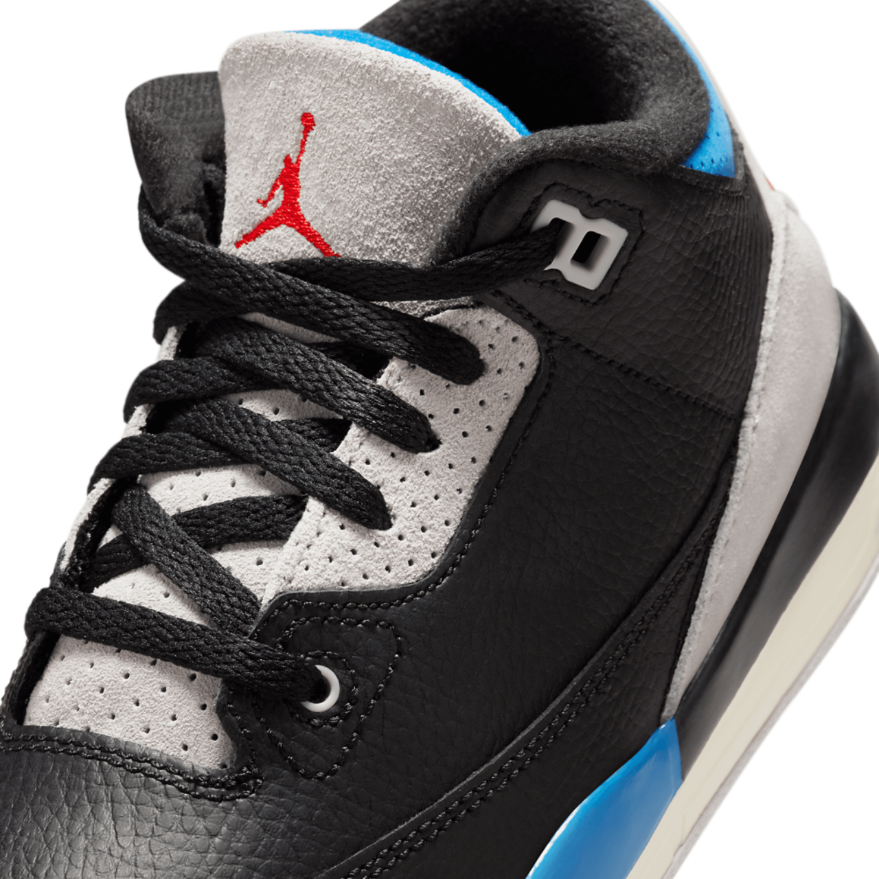 Jordan Retro 3 OG Image 7 of 8. Tap to open photo gallery.