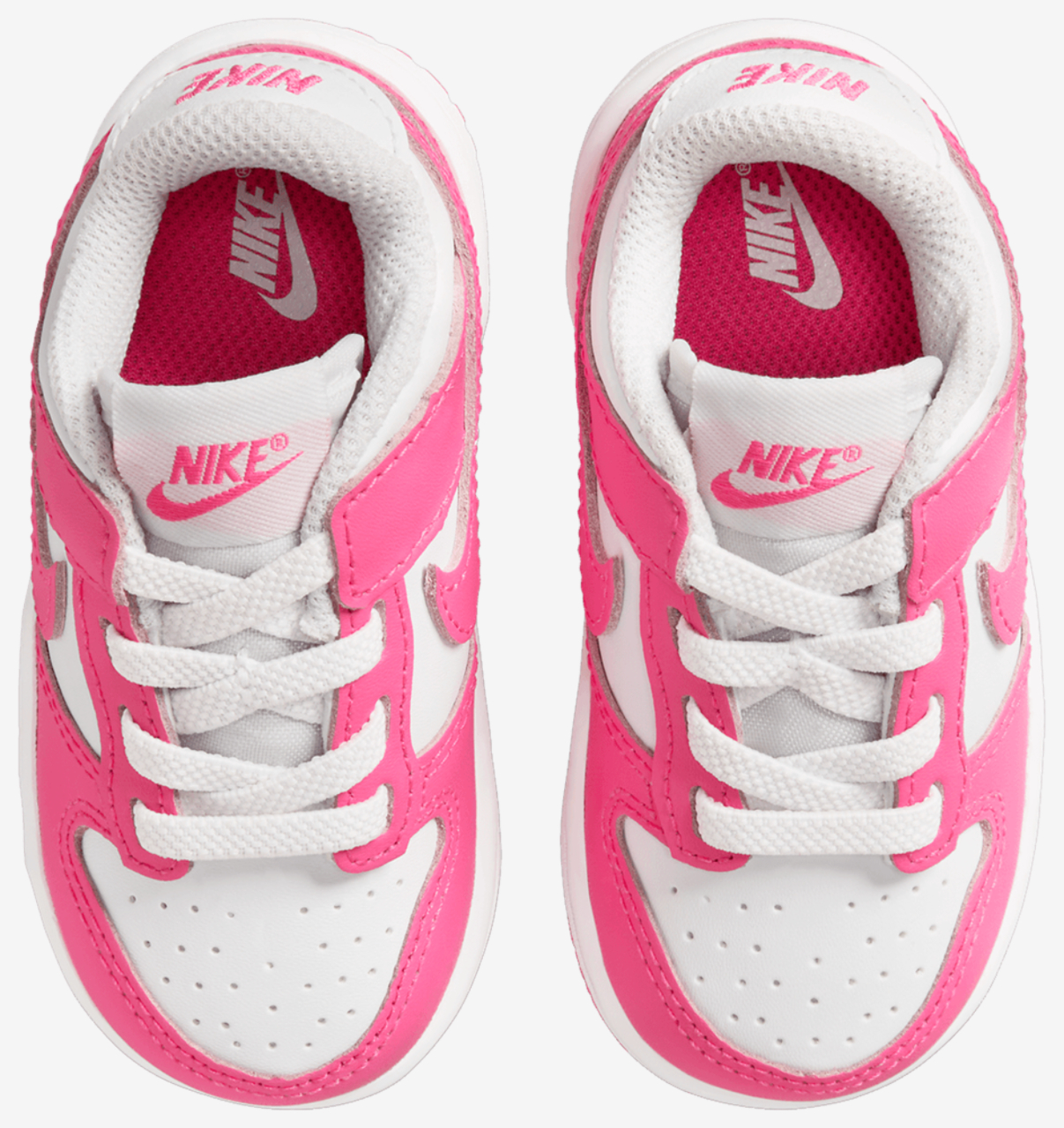 Nike Dunk Low Image 4 of 9. Tap to open photo gallery.