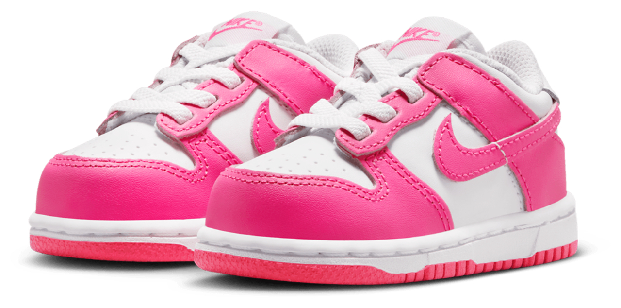 Nike Dunk Low Image 6 of 9. Tap to open photo gallery.