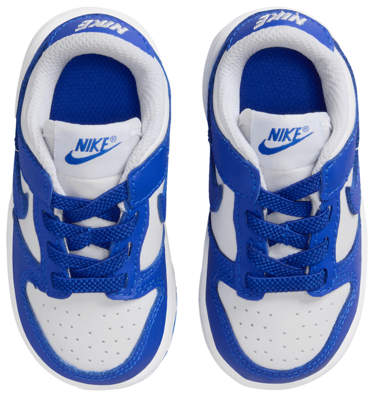 Nike Dunk Low  Image 4 of 7. Tap to open photo gallery.