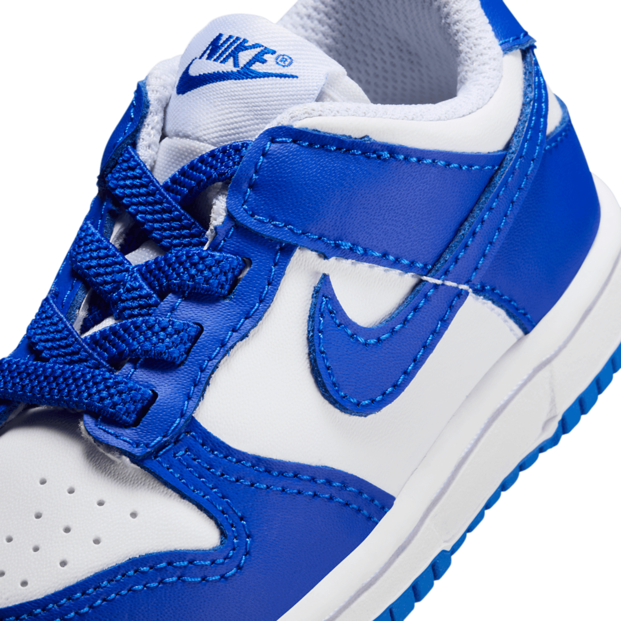 Nike Dunk Low  Image 7 of 7. Tap to open photo gallery.