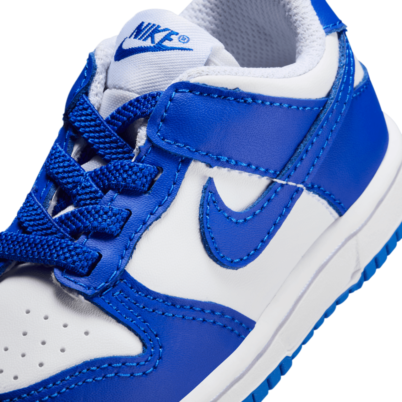 Nike Dunk Low  Image 7 of 7. Tap to open photo gallery.