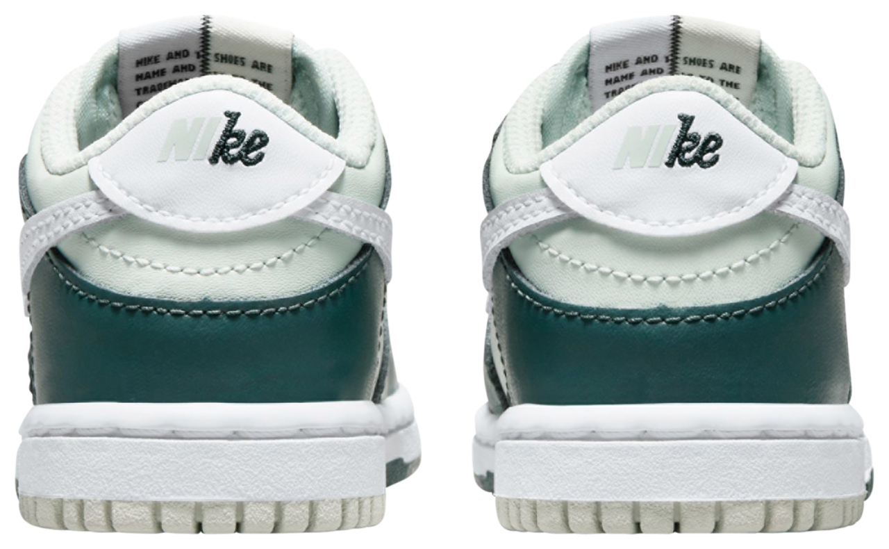 Nike Dunk Low Image 3 of 5. Tap to open photo gallery.