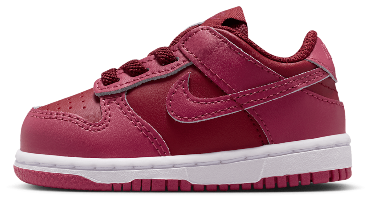 Nike Dunk Low  Image 2 of 5. Tap to open photo gallery.