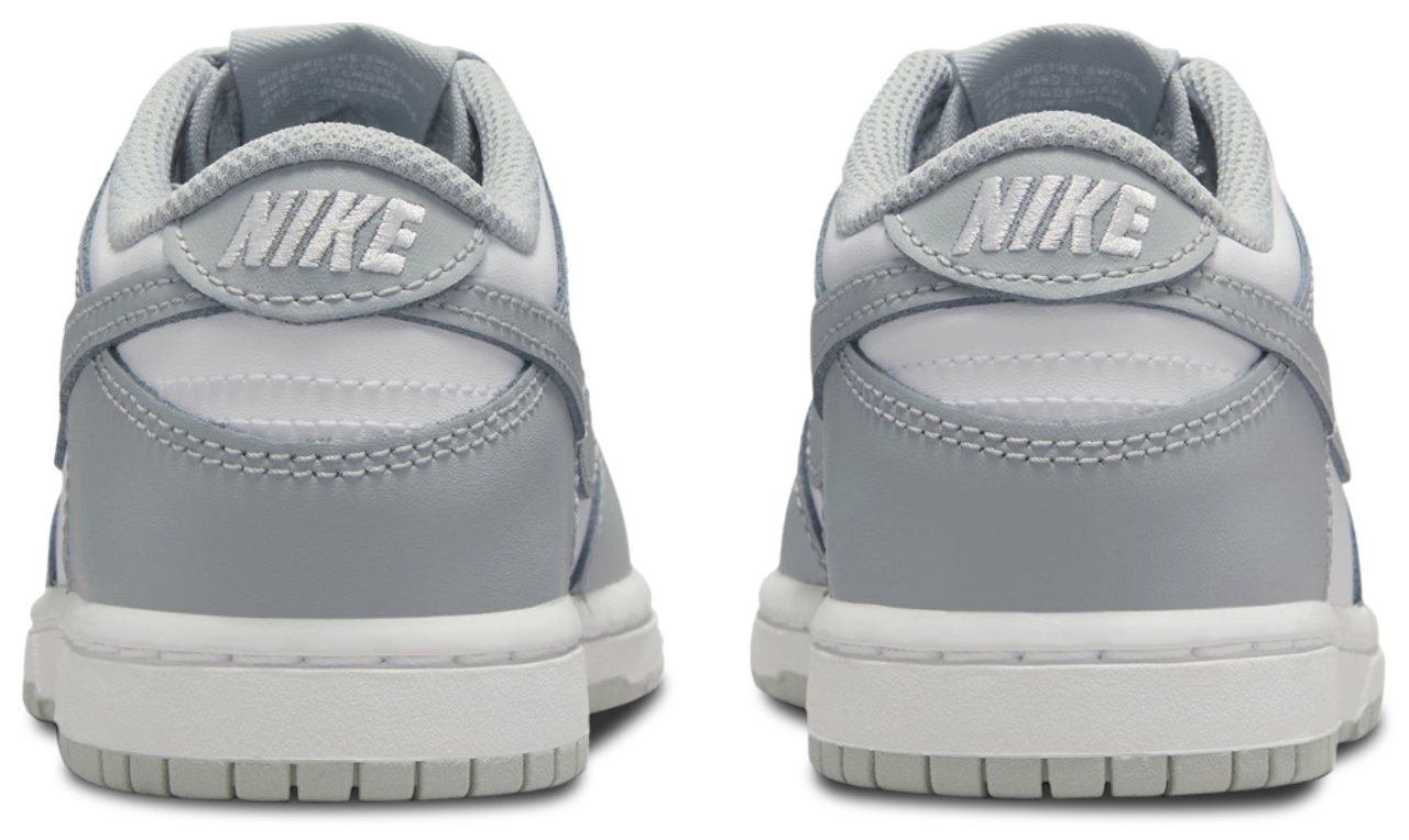 Nike Dunk Low Image 3 of 5. Tap to open photo gallery.