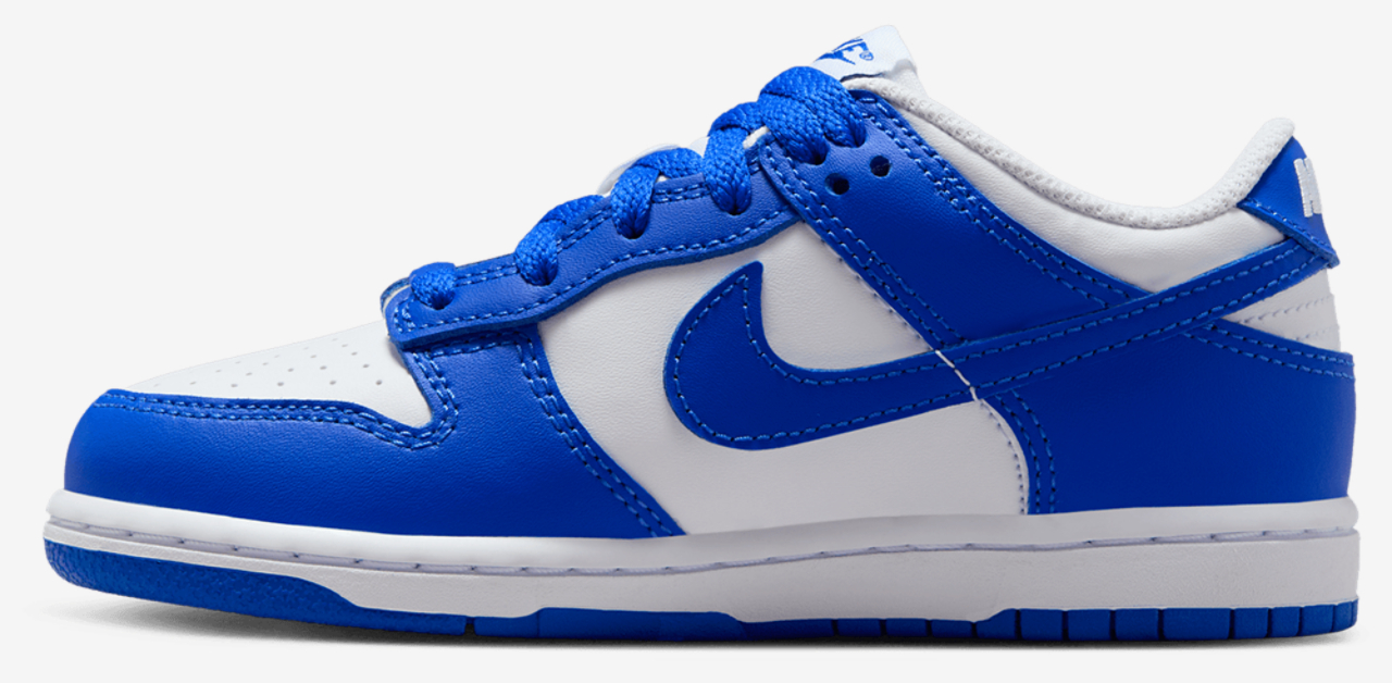 Nike Dunk Low Image 2 of 8. Tap to open photo gallery.