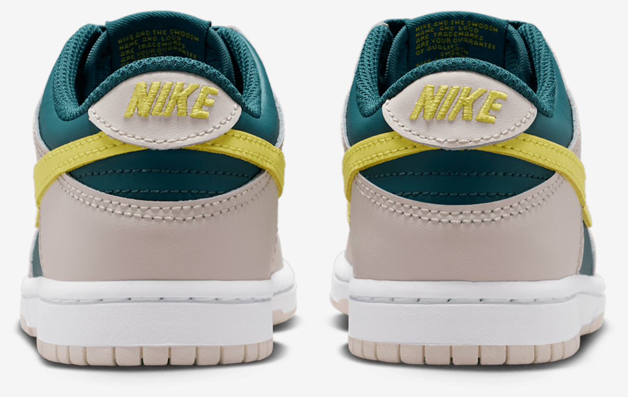Nike Dunk Low Image 3 of 8. Tap to open photo gallery.