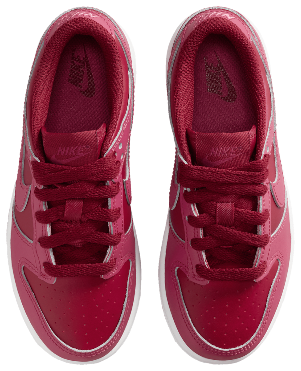 Nike Dunk Low Image 4 of 5. Tap to open photo gallery.
