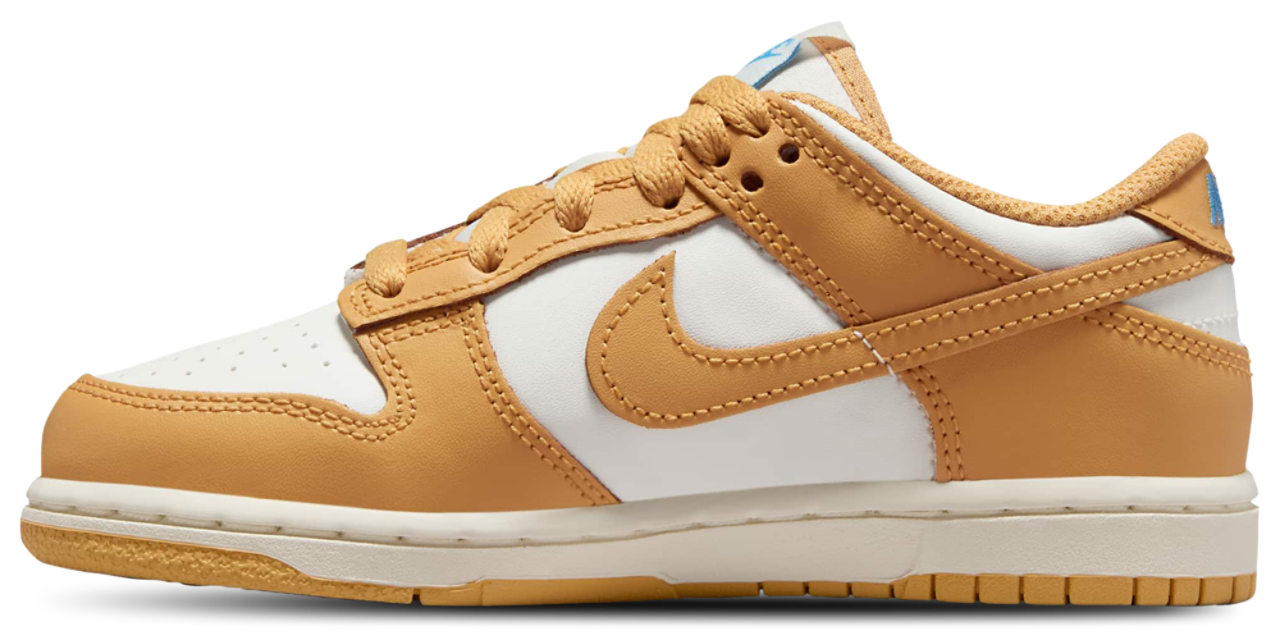 Nike Dunk Low Image 2 of 5. Tap to open photo gallery.