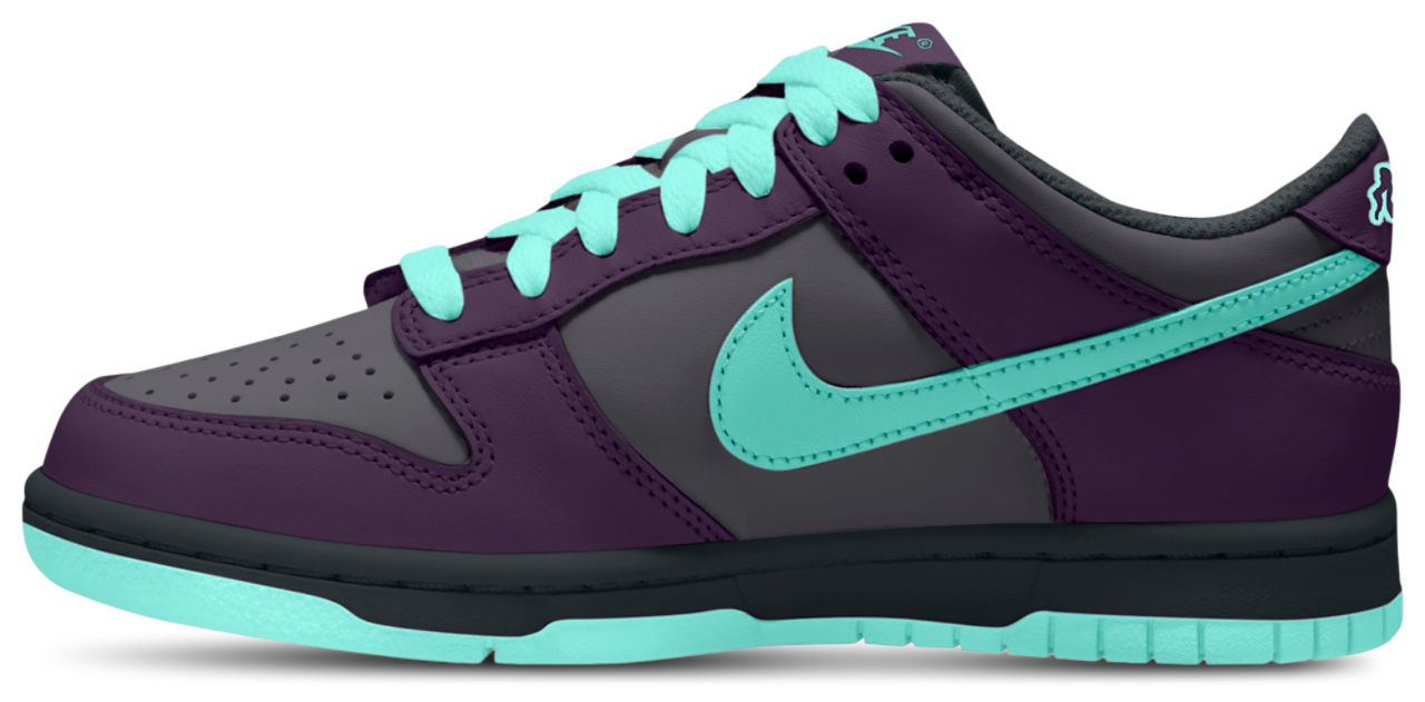 Nike Dunk Low Image 2 of 4. Tap to open photo gallery.