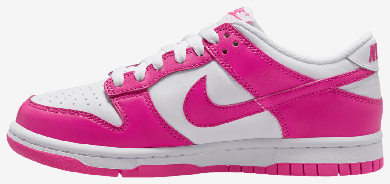 Nike Dunk Low Image 3 of 5. Tap to open photo gallery.