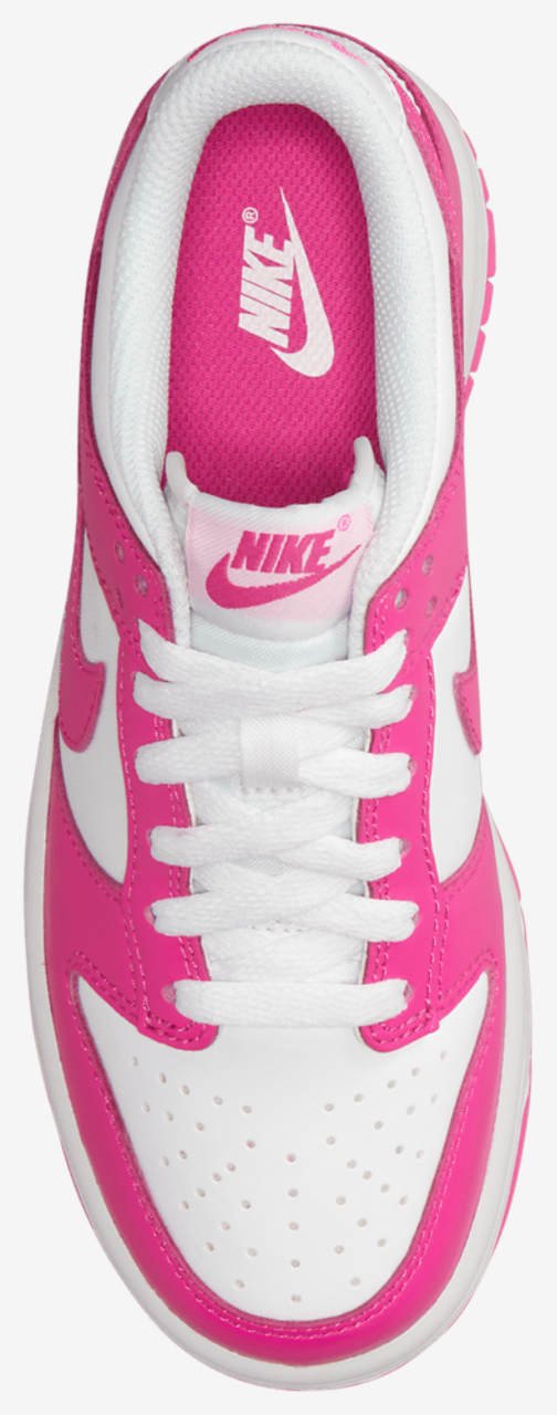 Nike Dunk Low Image 4 of 5. Tap to open photo gallery.