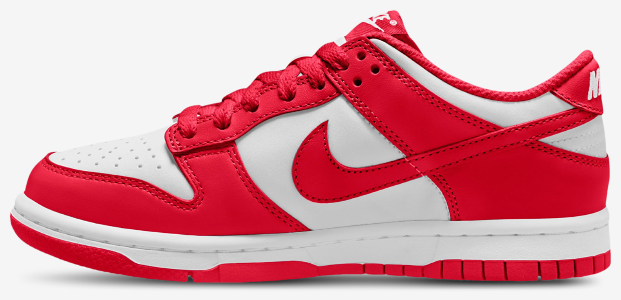 Nike Dunk Low Image 2 of 4. Tap to open photo gallery.