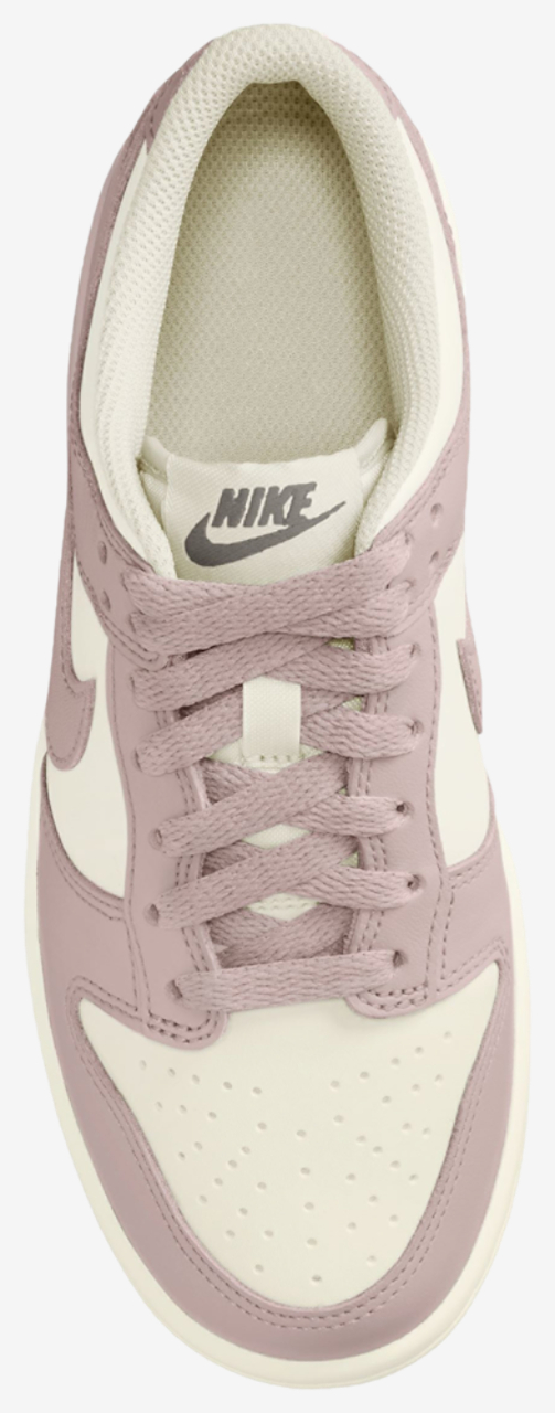 Nike Dunk Low Image 3 of 4. Tap to open photo gallery.