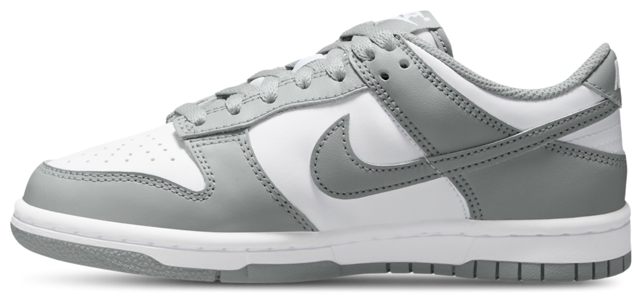 Nike Dunk Low Image 2 of 4. Tap to open photo gallery.