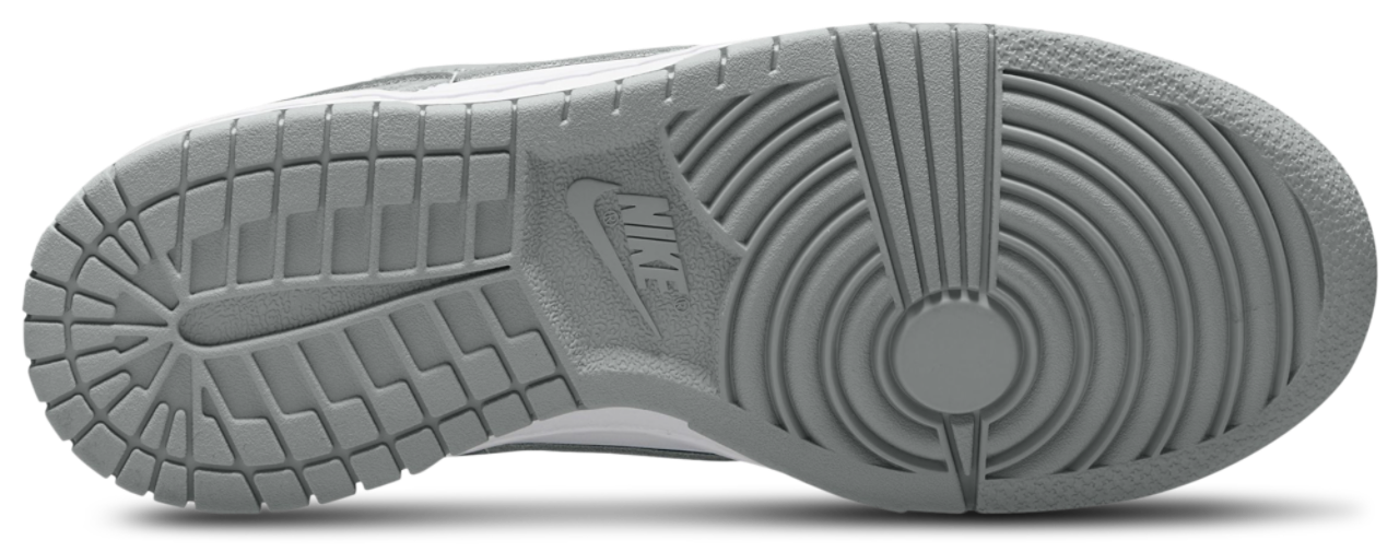 Nike Dunk Low Image 4 of 4. Tap to open photo gallery.