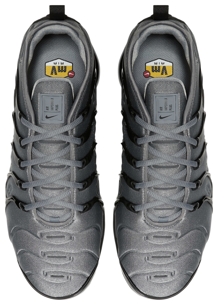 Nike Air Vapormax Plus Image 4 of 5. Tap to open photo gallery.