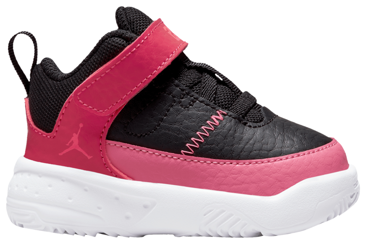 Jordan Max Aura 3 Image 1 of 5. Tap to open photo gallery.