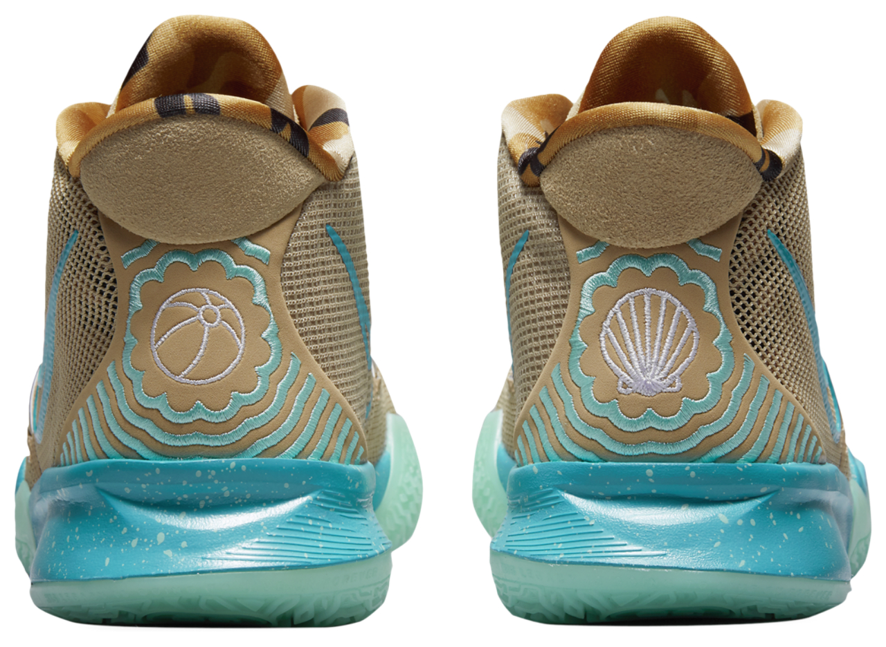 Nike Kyrie 7  Image 3 of 5. Tap to open photo gallery.