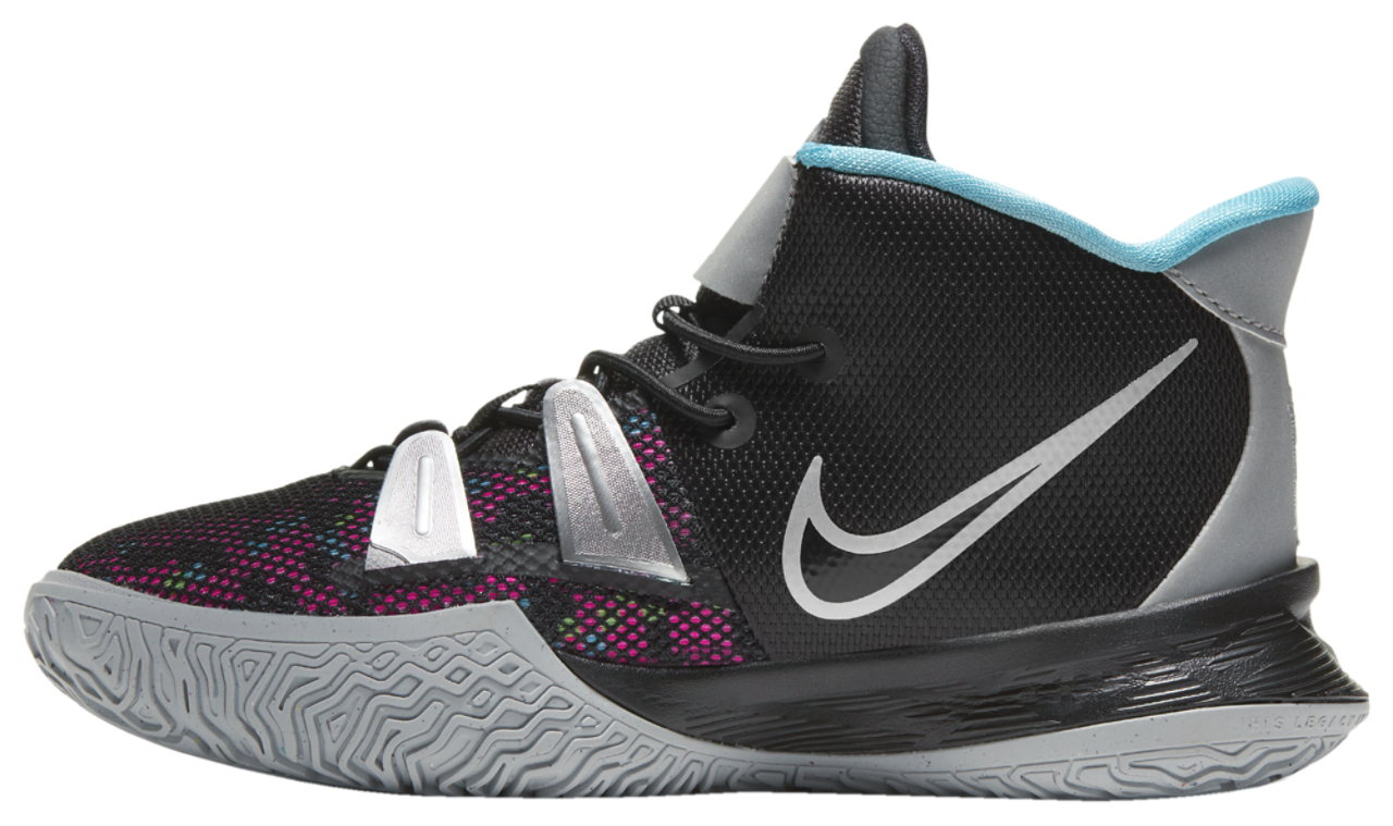 Nike Kyrie 7 Image 2 of 5. Tap to open photo gallery.