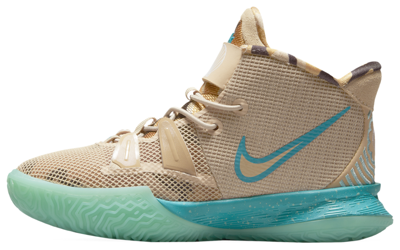 Nike Kyrie 7  Image 2 of 5. Tap to open photo gallery.